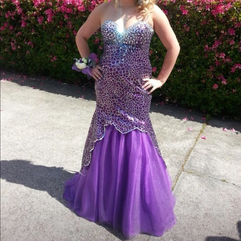 Size 11/12 Dave and Johnny dress